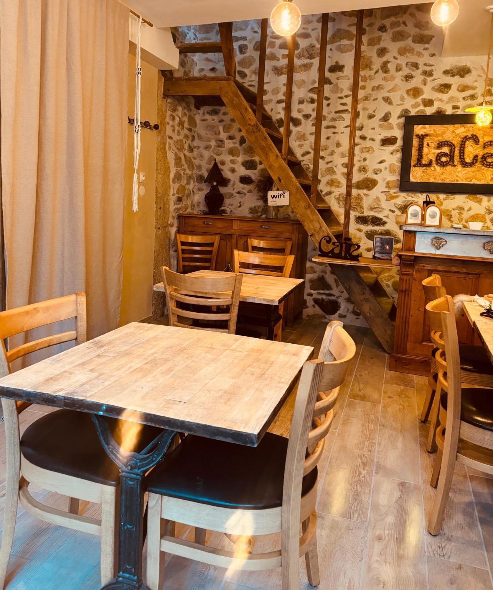 Casa Cessenon Bed and Breakfast Εξωτερικό φωτογραφία